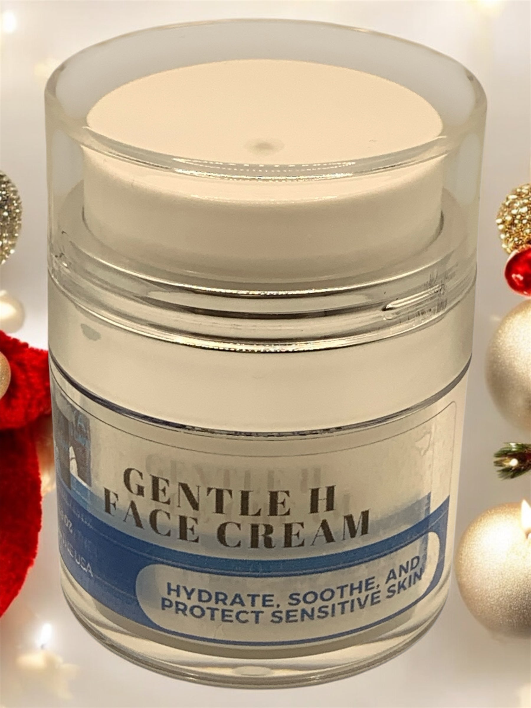 GENTLE H FACE CREAM TABLE WITH CHRISTMAS DECORATIVES ORNEMENT S